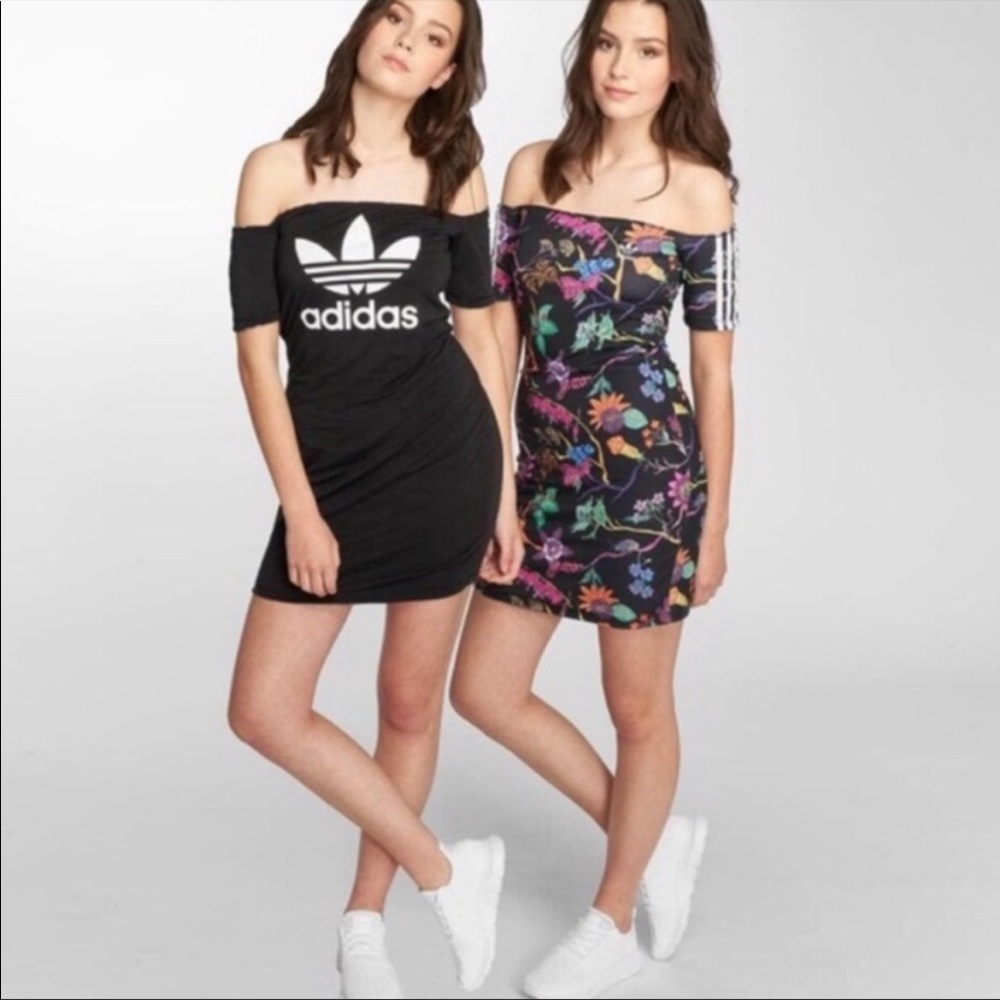 Adidas NWT Poisonous Garden Reversible Off Shoulder Dress Size Small